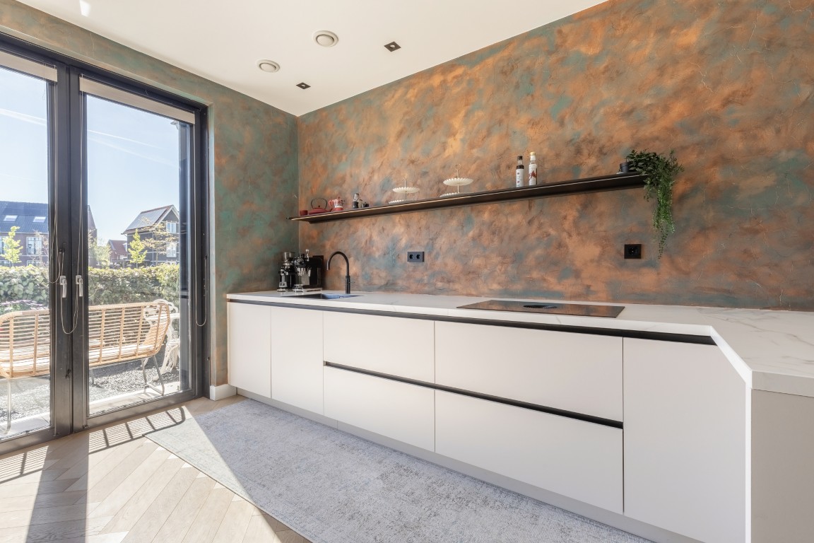 Tussenwoning te koop: Vechtstroomlaan 8, Weesp