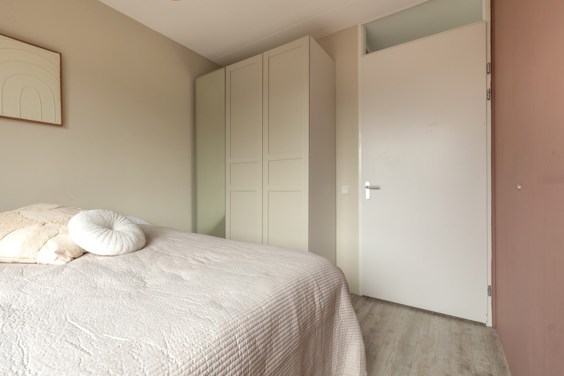 Hoekwoning te koop: Kostverlorenstraat 957, Weesp