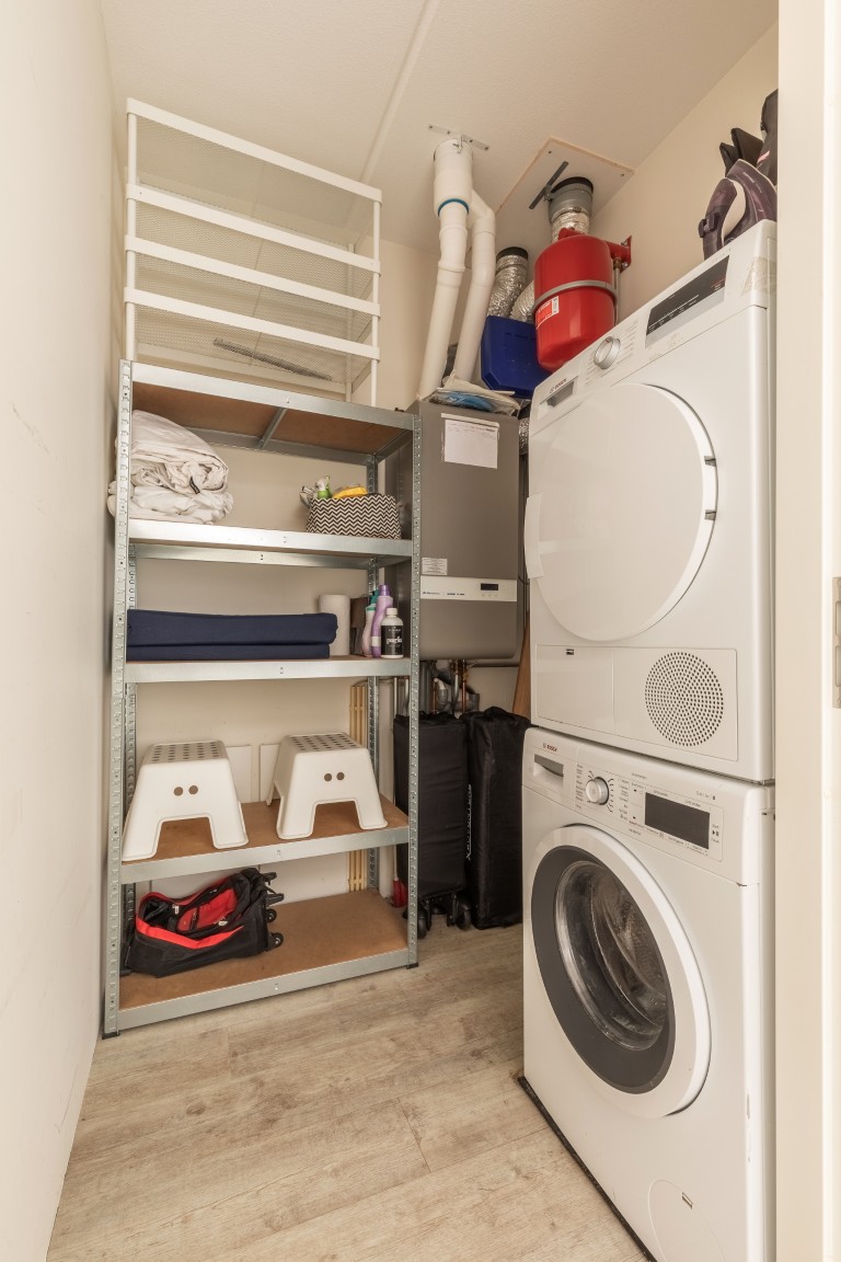 Hoekwoning te koop: Kostverlorenstraat 957, Weesp