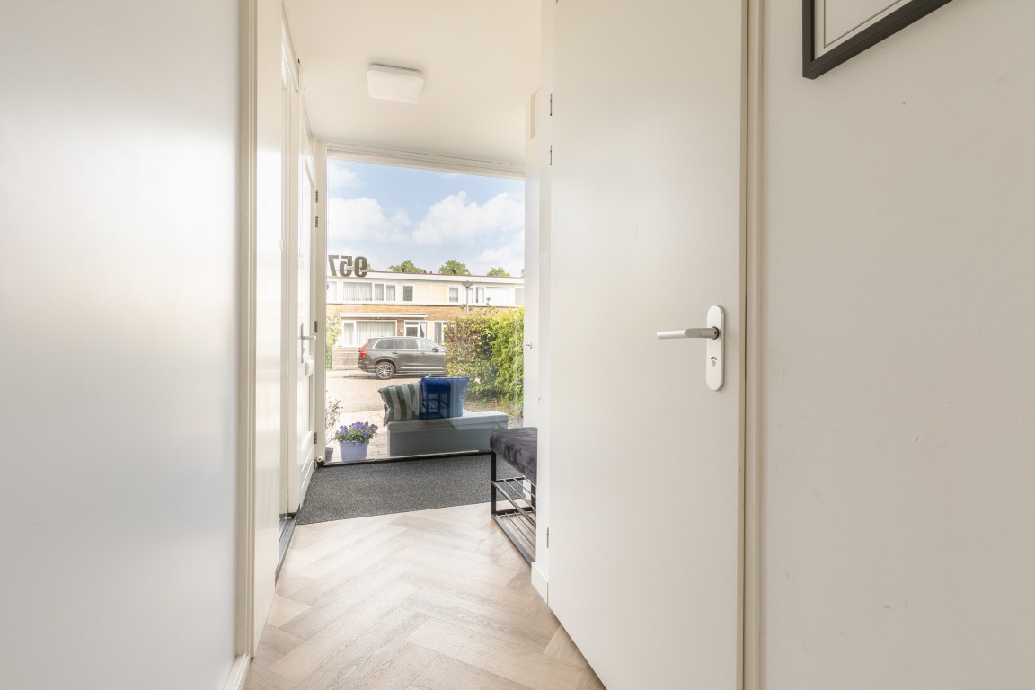 Hoekwoning te koop: Kostverlorenstraat 957, Weesp
