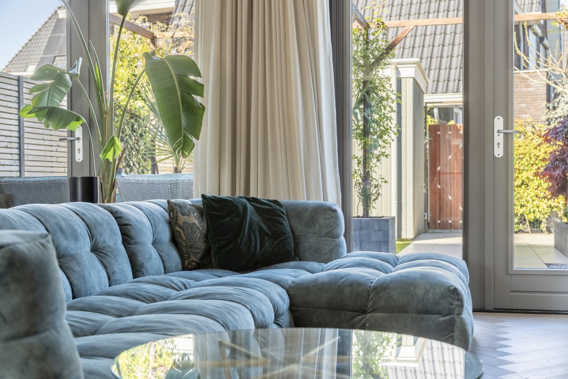 Tussenwoning te koop: Vechtstroomlaan 8, Weesp
