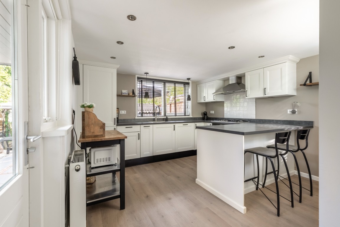 Vrijstaande woning te koop: Molenpad 17, Weesp