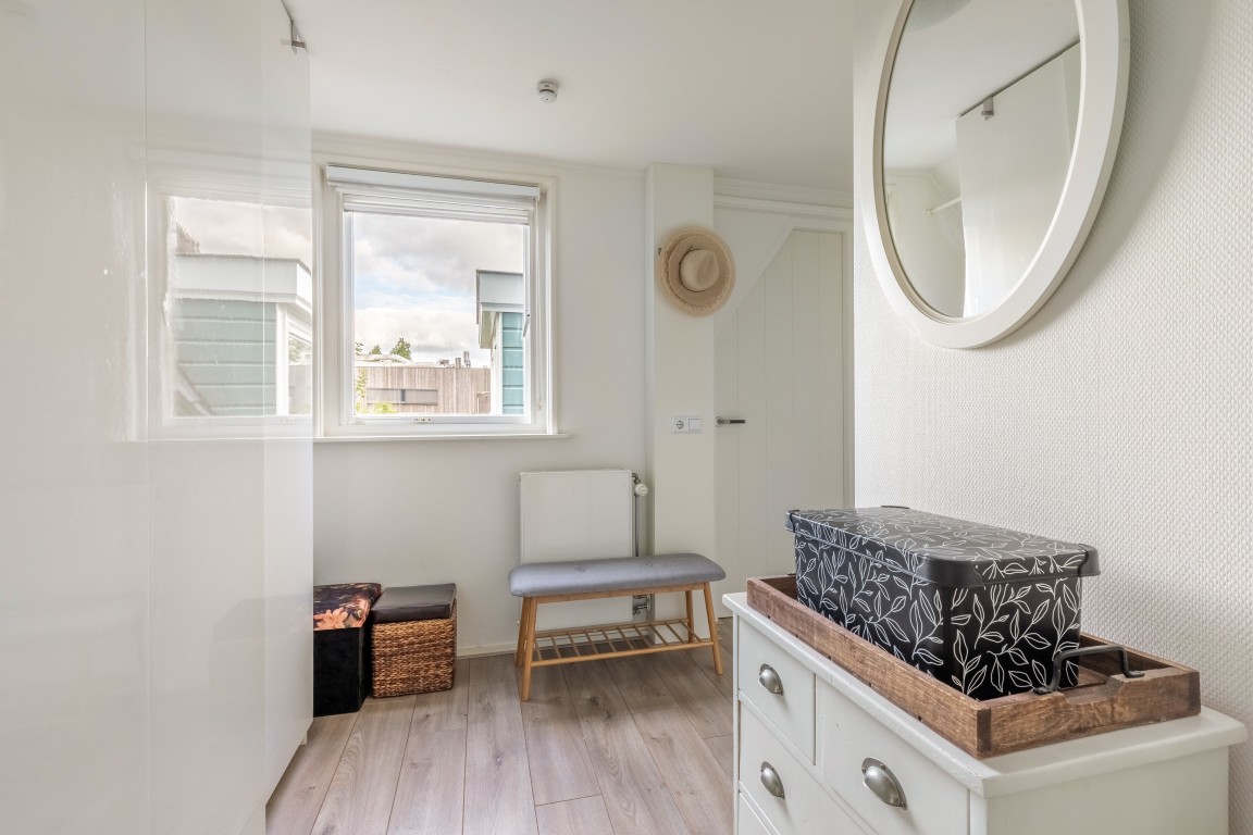Vrijstaande woning te koop: Molenpad 17, Weesp